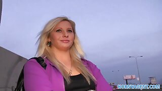 قرنية شقراء غال سكس مترجم محارم جديد حصلت تقع من قبل اثنين من النزوات محموم