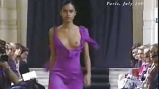 طويل القامة الشعر الداكن كتي يحلو فيديو سكس مترجم جديد لها الرجل مع إغرائي الحلق العميق